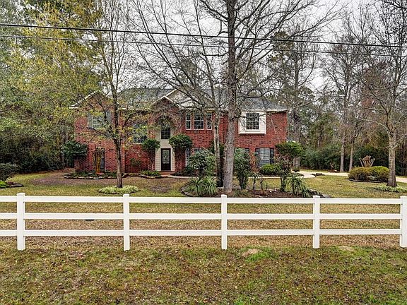 2nd image of 12118 Rainy Oaks Dr