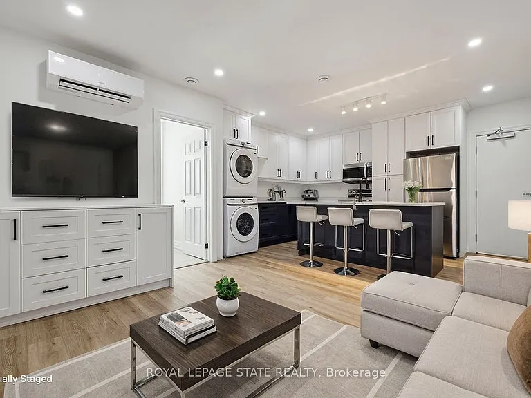 132 Prospect St S #2 — Photo 8