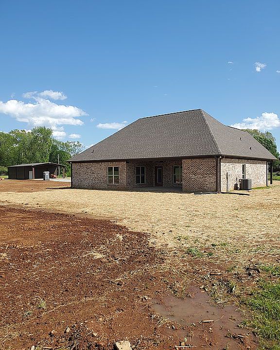 99 Walnut Creek Ln, Killen, AL 35645 Zillow