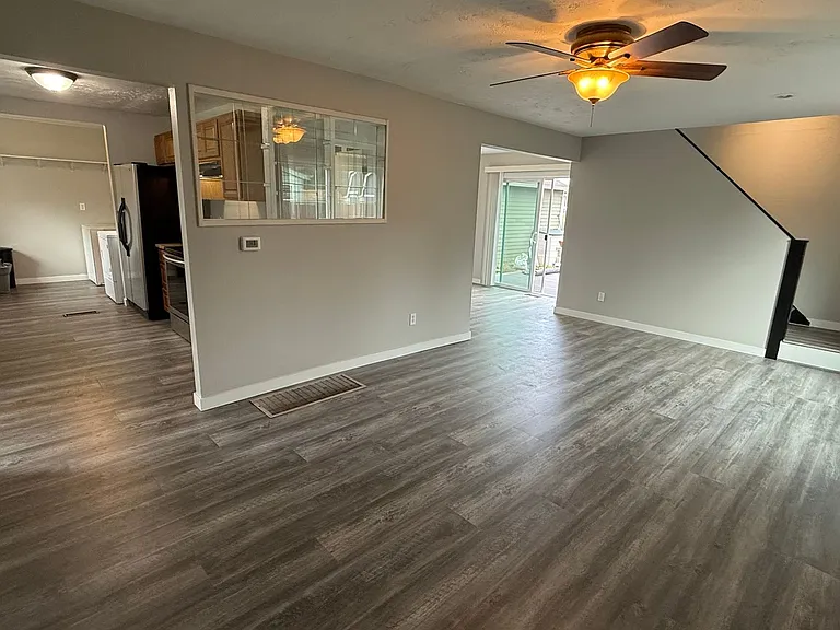 2800 SE 115th Ave — Photo 11