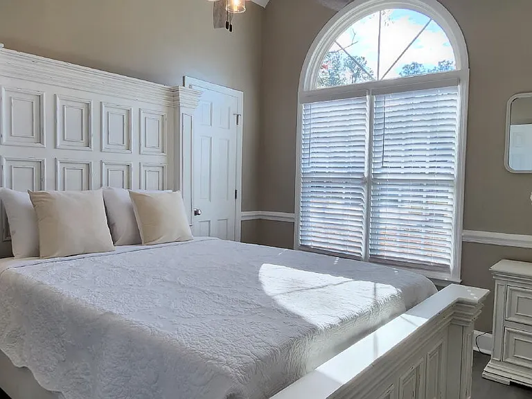 258 Kenwood Dr — Photo 14