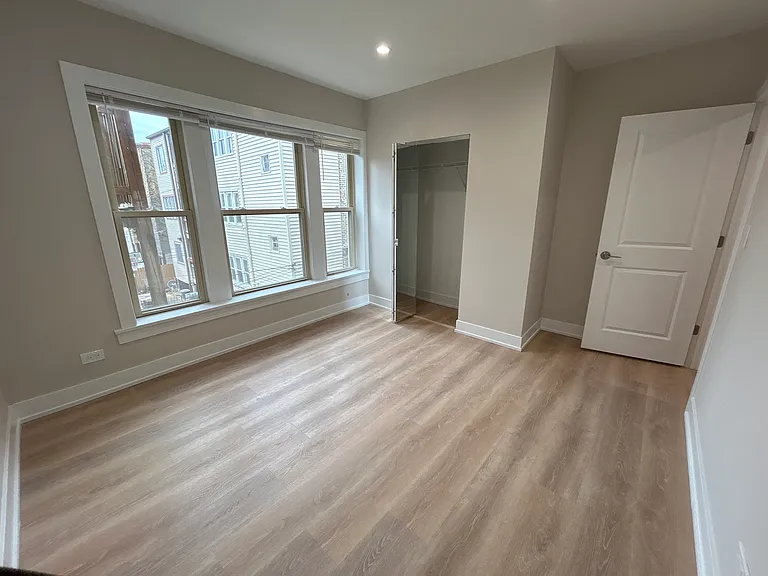 7503 N Seeley Ave #7507-3 — Photo 6