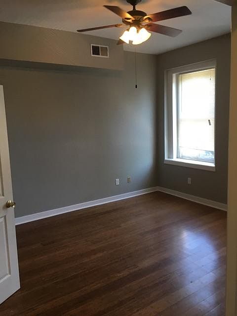 1st image of 1531 W Main St