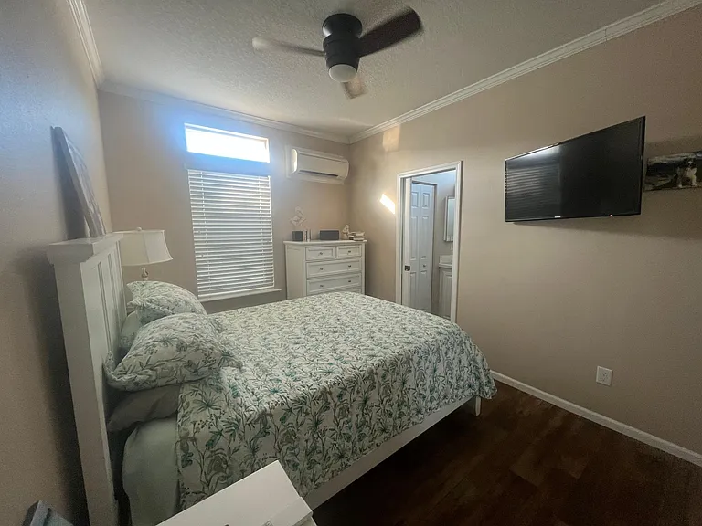 9 NE Nautical Dr — Photo 11