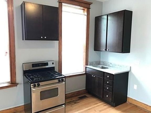 3rd image of 2215 S Albany Ave APT 1C