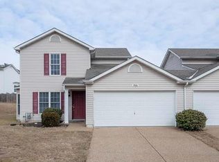 705 College Park Dr, Wentzville, MO 63385