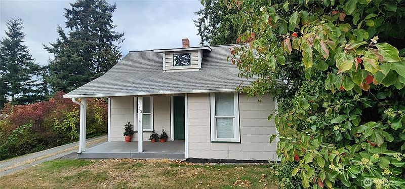 2nd image of 413 E Fir Street