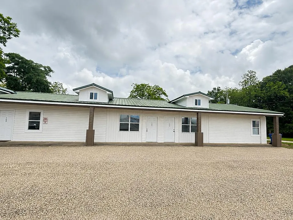 106 Corley St