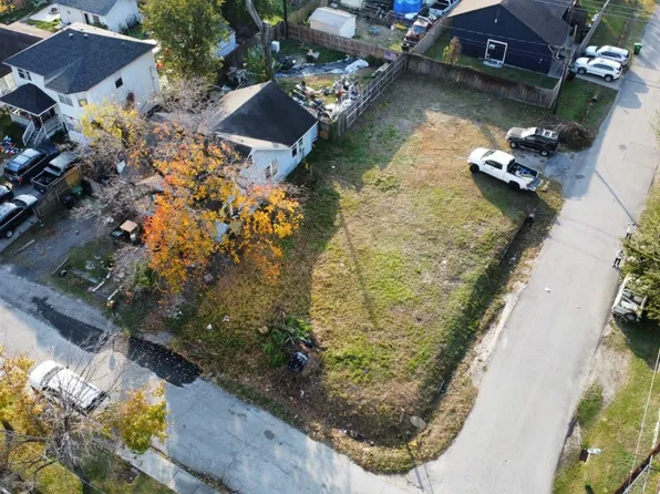 607 Melwood St, Houston, TX 77009