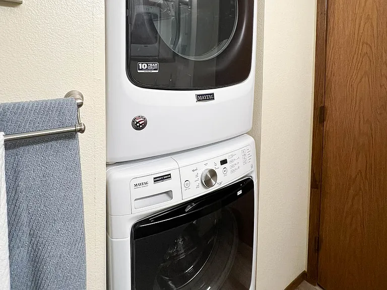 380 E 11th Ave #124-1 — Photo 8