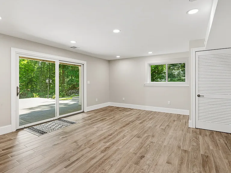 17 Nutmeg Dr — Photo 41