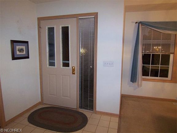 2nd image of 2727 York Dr