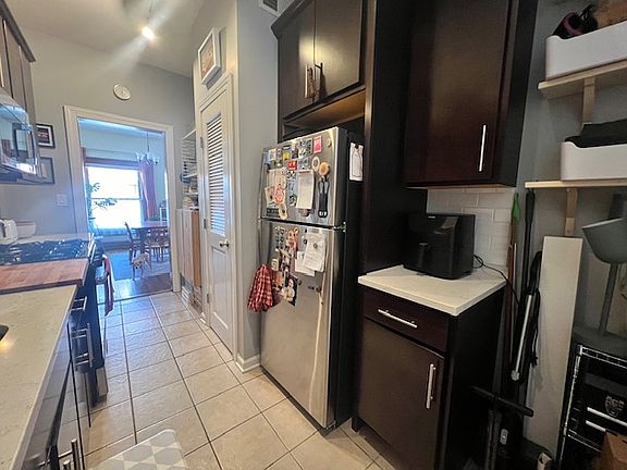 4th image of 1761-1775 W Wilson Ave #1763-2W