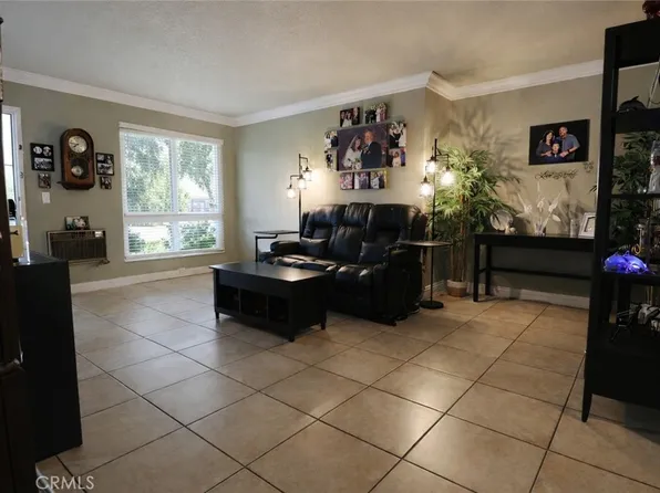 660 S Glassell St APT 99, Orange, CA 92866