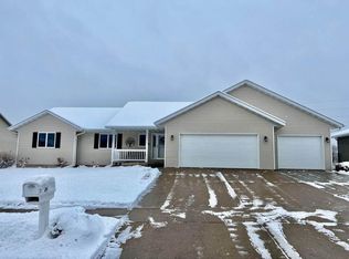 2431 Krause Rd, Onalaska, WI 54650