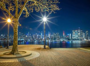 791 Boulevard E #1, Weehawken, NJ 07086