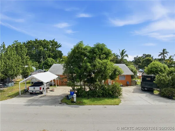 2696 SE Bonita St, Stuart, FL 34997