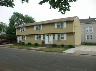 96 Carlton St, Wallingford, CT 06492