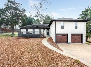 747 Pine Harbor Rd, Pell City, AL 35128