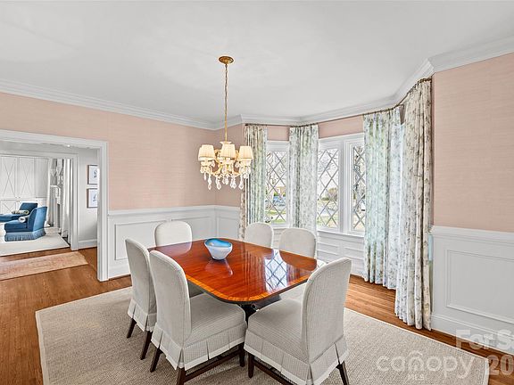 5th image of 1950 Sterling Rd