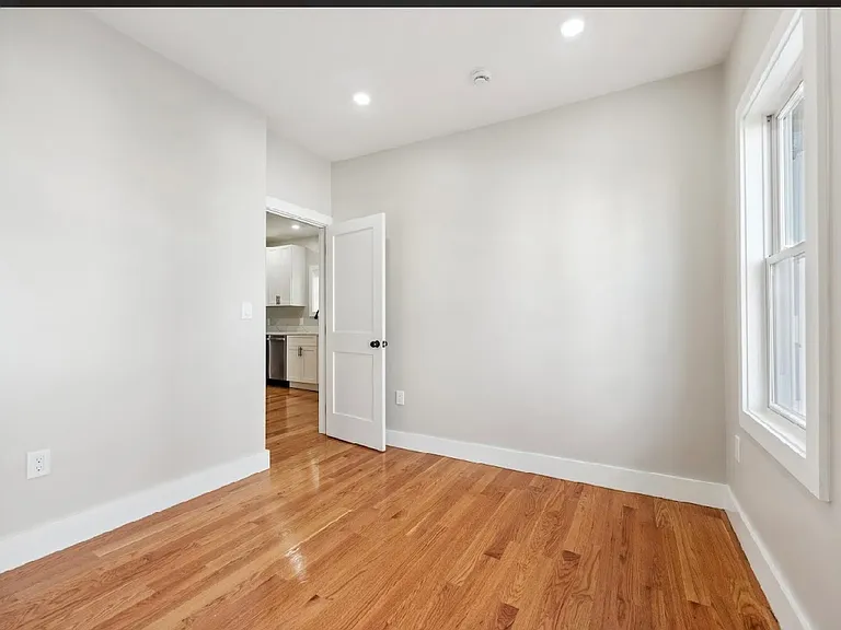 77 Reed Ave #2 — Photo 17
