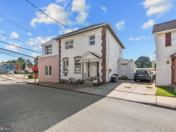 301 Cedar St, Jenkintown, PA 19046