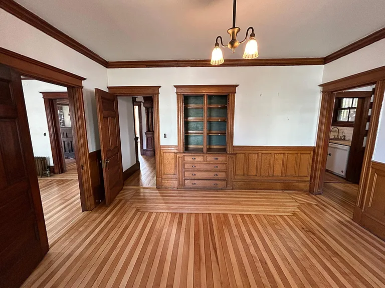 130 Vernon St #1 — Photo 12