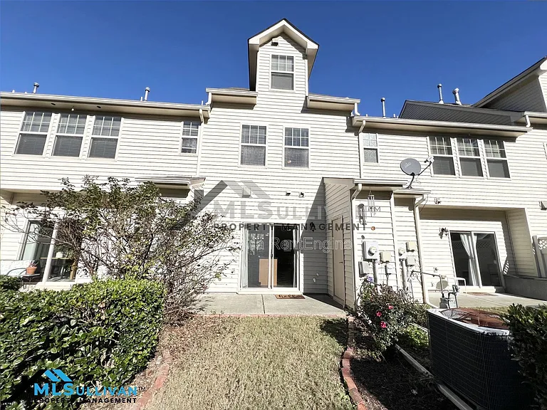 28 Sangre De Cristo Dr — Photo 26