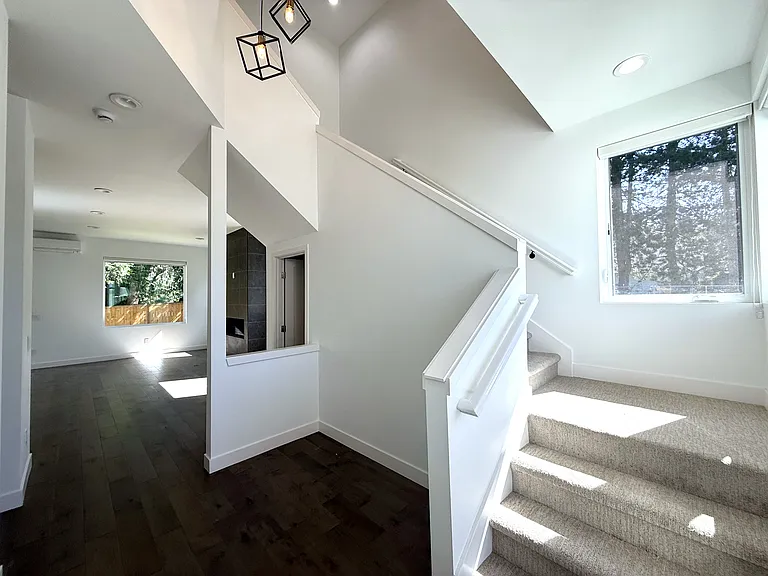 8408 NE 125th Ln — Photo 3