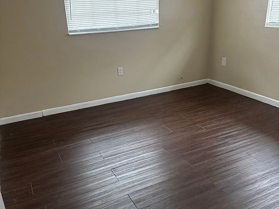5th image of 729 Carroll Ave SW #729