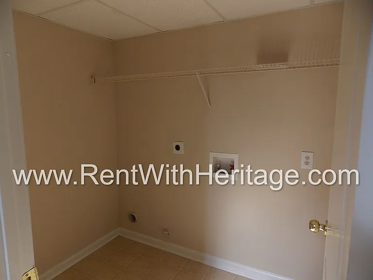 6392 Harvester Cir — Photo 16