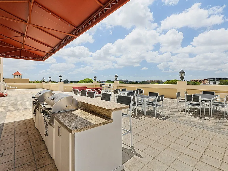 Chic rooftop terrace