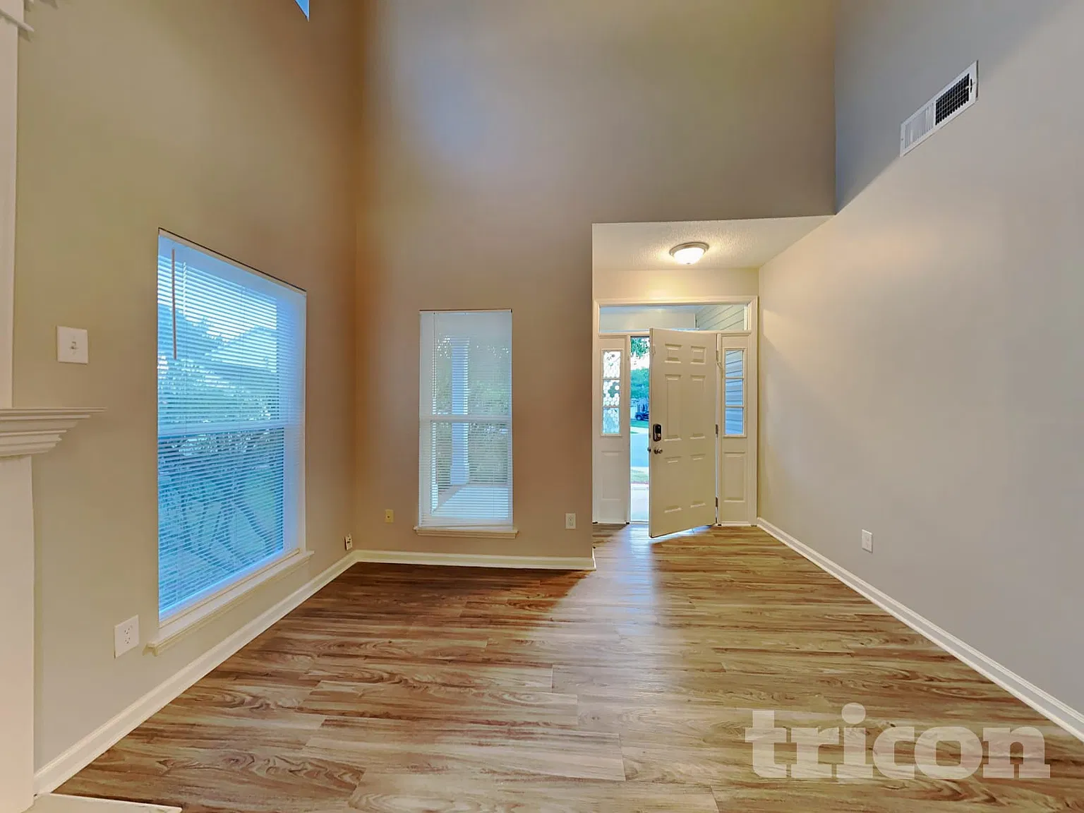 13200 Lampmeade Lane Charlotte NC — Photo 2
