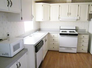 200 James Ct UNIT 27, Mound House, NV