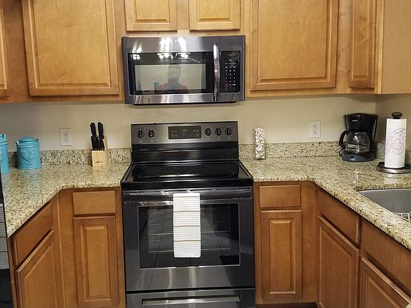 5th image of 15590 Ocean Walk Cir