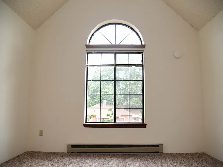 Parc Grand Apartments — Photo 12