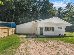 1202 Lincoln Rd, Allegan, MI 49010