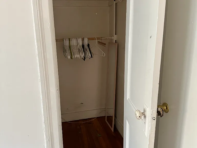 56 Hillside Pl #4 — Photo 2