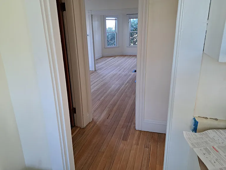 14 Bellevue Ave — Photo 6