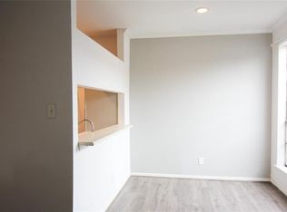 2121 El Paseo St APT 1901, Houston, TX 77054