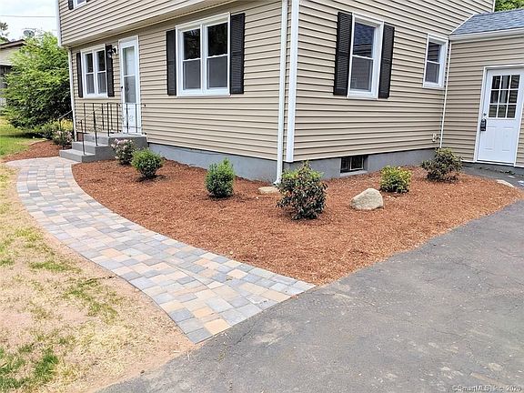 2nd image of 291 Twin Hills Dr