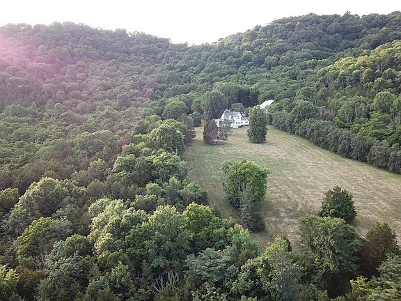 4th image of 103 Nixon Hollow Ln N