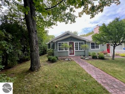 508 S Main St, Leland, MI, 49654