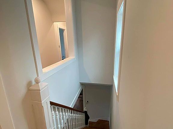 Original stairs and railing 