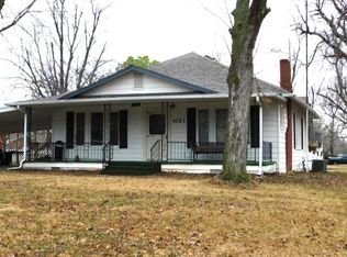 1023 N 8th St, Perry, OK 73077