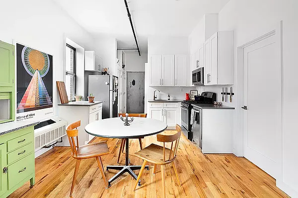 Rented by Douglas Elliman | media 15