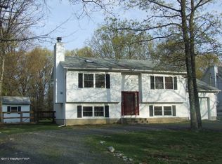 4 Pocono Blvd, Bushkill, PA 18324