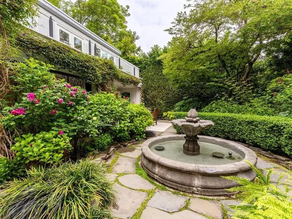 1660 Angus Dr, Vancouver, BC V6J 4H3