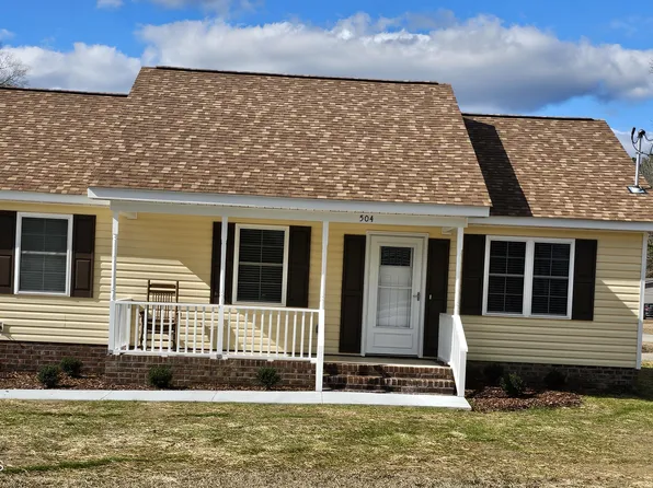 410 Carmon Circle, Ayden, NC 28513