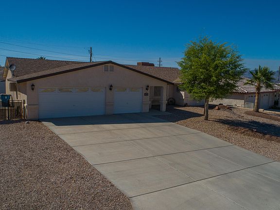 4th image of 2270 Hillside Dr